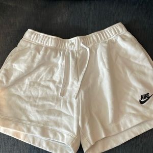 Nike women’s medium shorts in white